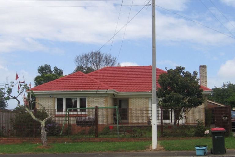 Photo of property in 15 Meadow Street, Mount Wellington, Auckland, 1062