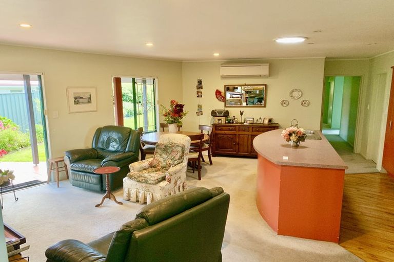 Photo of property in 30 Palmbrook Avenue, Havelock North, 4130