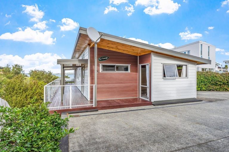 Photo of property in 79 Clinton Road, Tawharanui Peninsula, Warkworth, 0986