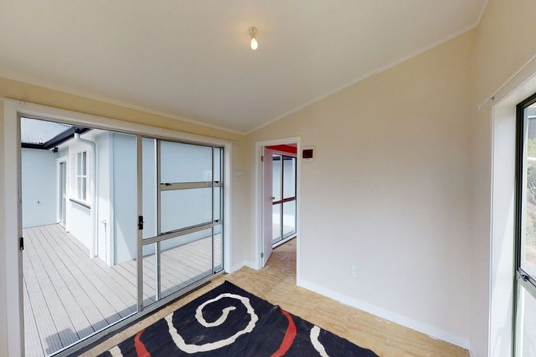 Photo of property in 119 Kahukura Avenue, Waitarere Beach, Levin, 5510