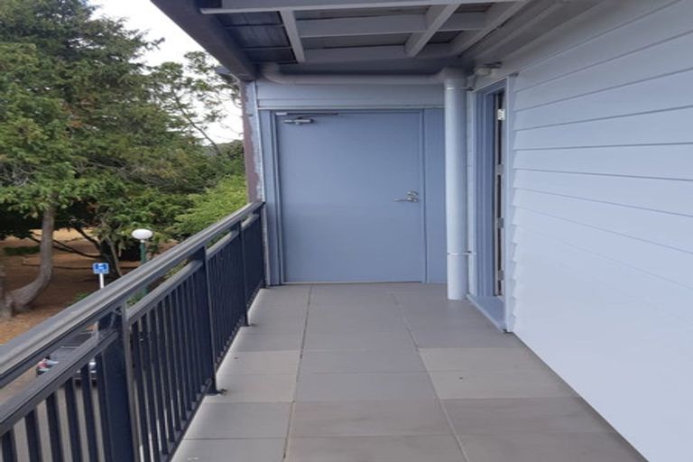 Photo of property in The Grand Apartments, 2a/4 Kell Drive, Albany, Auckland, 0632