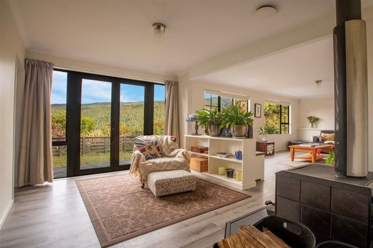 Photo of property in 1258 Akatarawa Road, Akatarawa, Upper Hutt, 5372