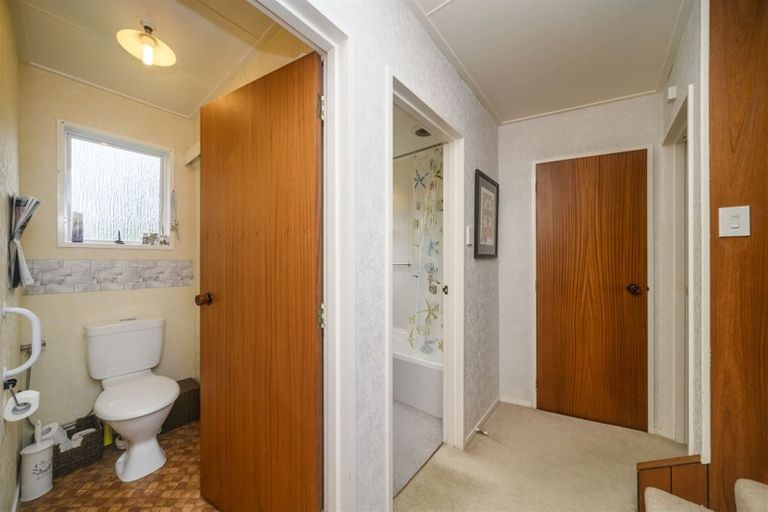 Photo of property in 2a Seaforth Avenue, Milson, Palmerston North, 4414