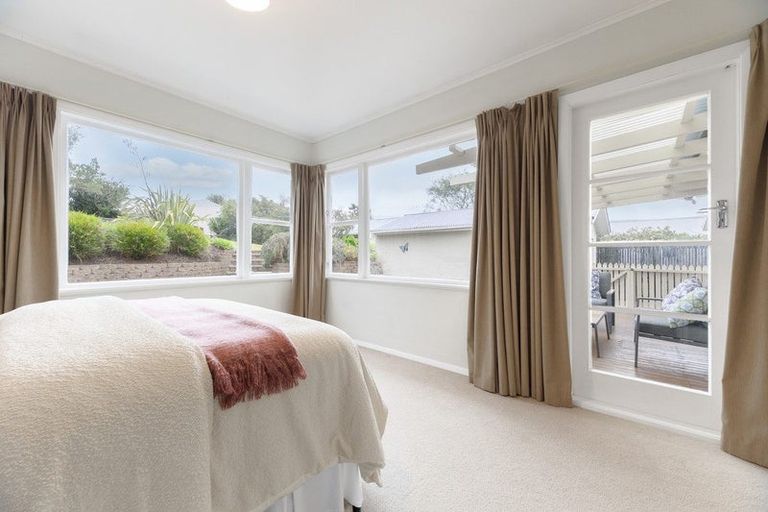 Photo of property in 107 Alexander Road, Raumati Beach, Paraparaumu, 5032