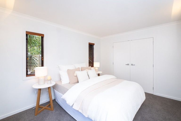 Photo of property in 5a Corry Avenue, Bluff Hill, Napier, 4110