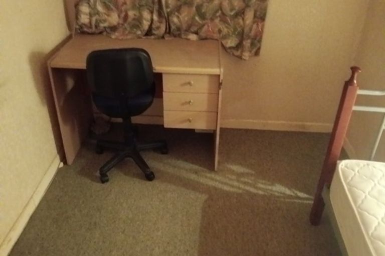 Photo of property in 15 Lewis Road, Pakuranga, Auckland, 2010