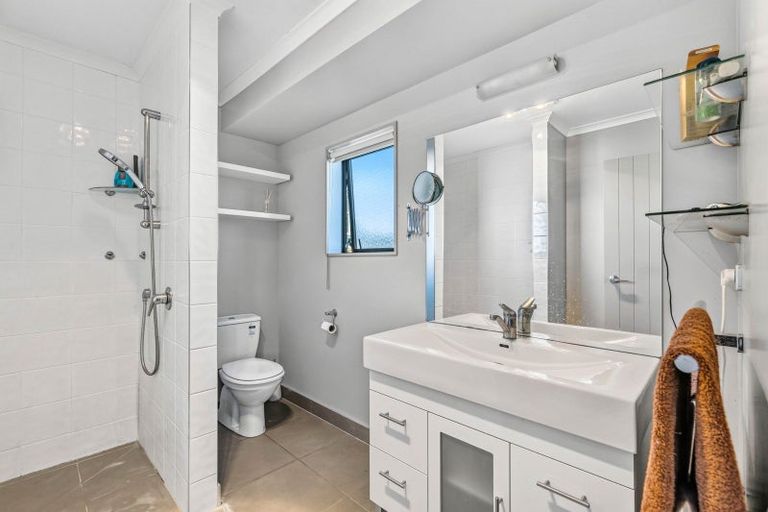 Photo of property in 19 Okoroire Street, Tirau, 3410