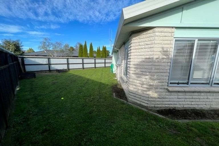 Photo of property in 122b Victoria Street, Cambridge, 3434