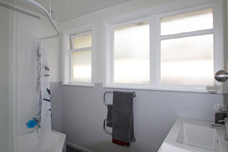 Photo of property in 35 Dacre Street, Oamaru North, Oamaru, 9400