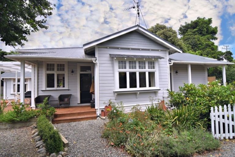 Photo of property in 270 High Street North, Carterton, 5713