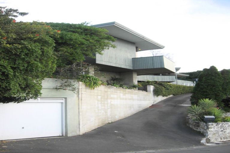 Photo of property in 5b Seapoint Road, Bluff Hill, Napier, 4110