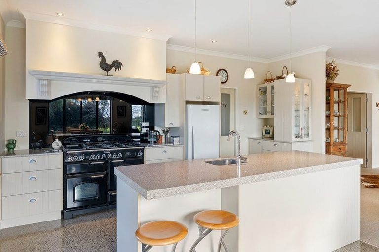 Photo of property in 56 Mickell Road, Hautere, Otaki, 5582