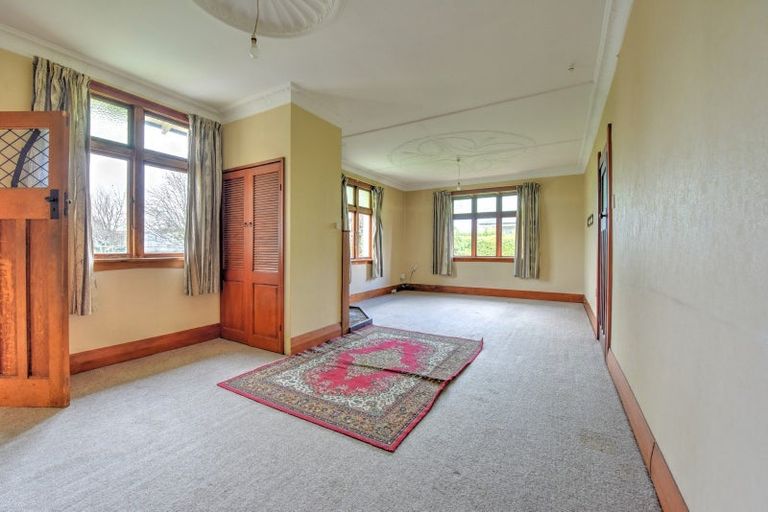 Photo of property in 25 Crombie Street, Gore, 9710