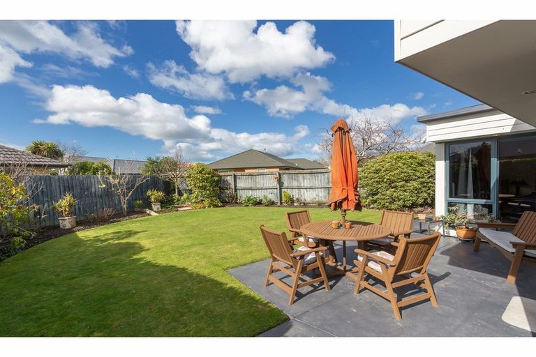 Photo of property in 7 Becmead Drive, Harewood, Christchurch, 8051