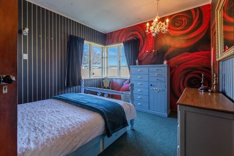 Photo of property in 79 Latham Street, Marewa, Napier, 4110