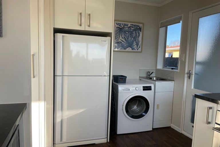 Photo of property in 28a Roband Crescent, Brown Owl, Upper Hutt, 5018