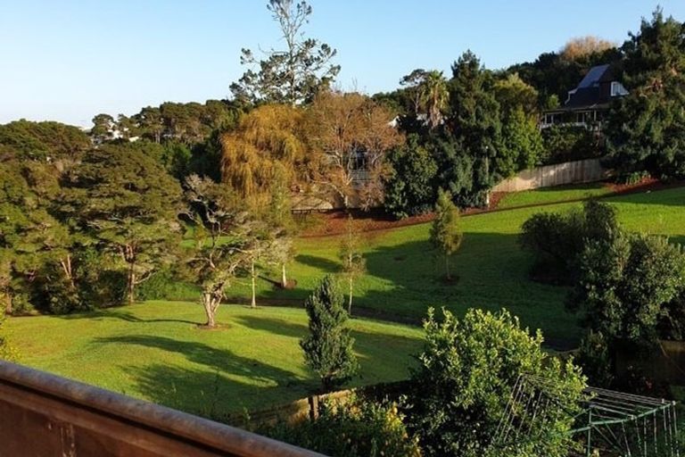 Photo of property in 45 Brian Crescent, Stanmore Bay, Whangaparaoa, 0932