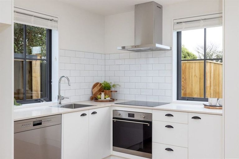 Photo of property in 3/289 Lyttelton Street, Spreydon, Christchurch, 8024