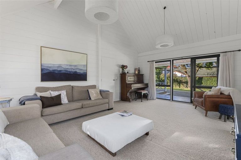 Photo of property in 17 Idesia Grove, Matua, Tauranga, 3110