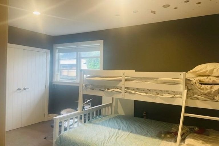 Photo of property in 82 Westholme Street, Strowan, Christchurch, 8052