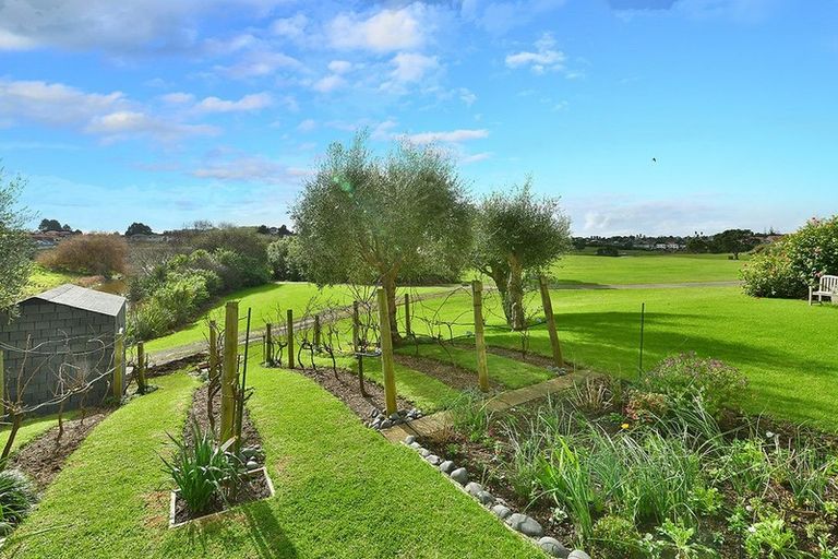 Photo of property in 173 Gulf Harbour Drive, Gulf Harbour, Whangaparaoa, 0930