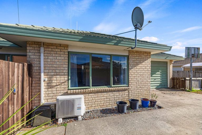 Photo of property in 22 Longstead Avenue, Papamoa Beach, Papamoa, 3118
