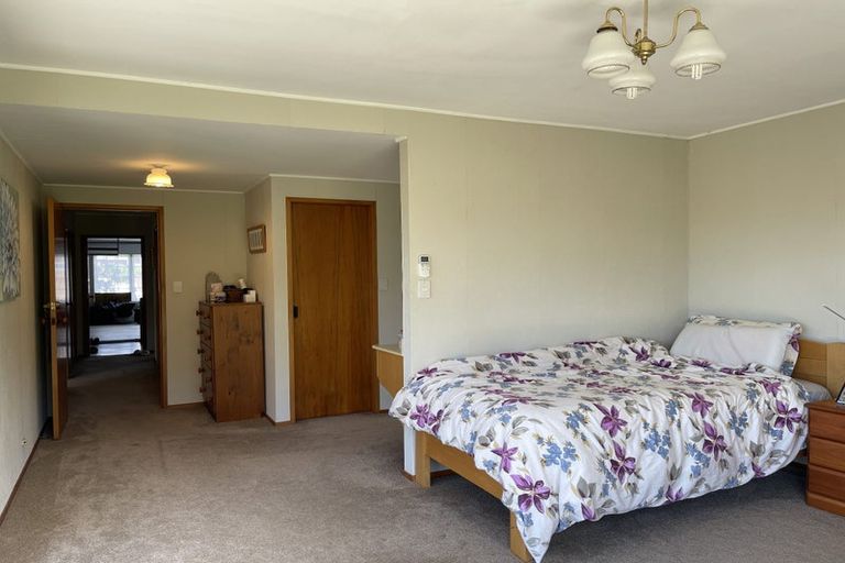 Photo of property in 69 Oliver Road, Eastern Beach, Auckland, 2012