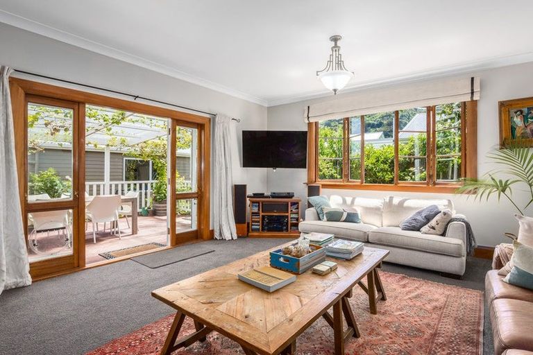 Photo of property in 4 Tui Street, Alicetown, Lower Hutt, 5010