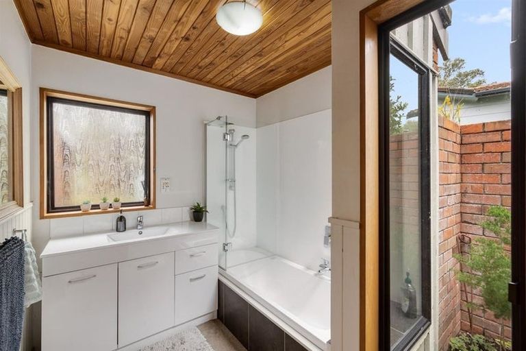 Photo of property in 15 Galway Place, Te Puke, 3119