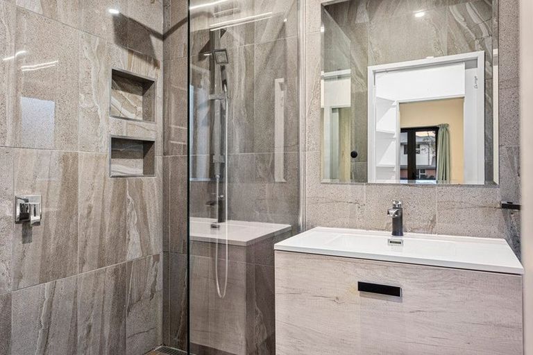 Photo of property in 3 Monterey Place, Parklands, Christchurch, 8083