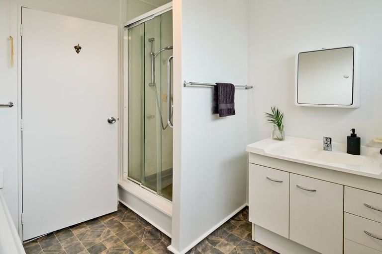 Photo of property in 2/10 Rex Street, Miramar, Wellington, 6022