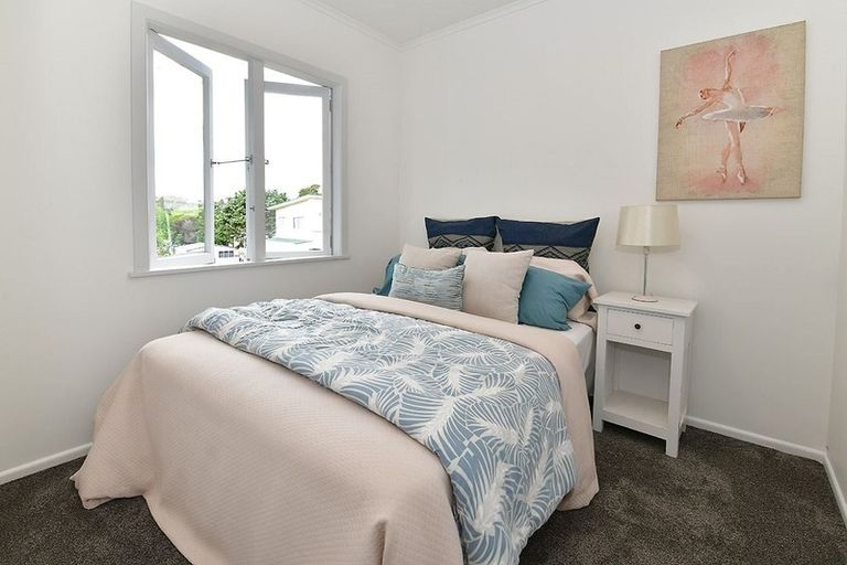 Photo of property in 21 Brixton Road, Manly, Whangaparaoa, 0930