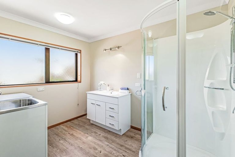 Photo of property in 102 Tricketts Road, West Melton, Christchurch, 7676