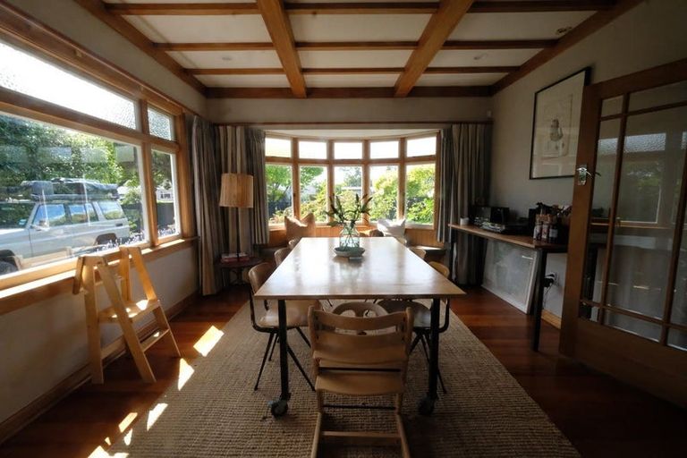 Photo of property in 25 Karina Terrace, Roslyn, Palmerston North, 4414