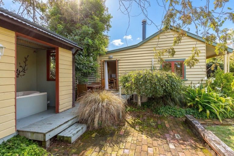 Photo of property in 39 Main Street, Greytown, 5712