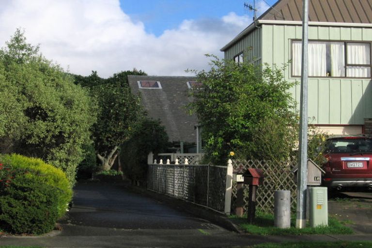 Photo of property in 18a Kohekohe Road, Waikanae, 5036