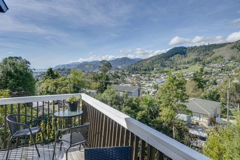 Photo of property in 22 Thompson Terrace, Toi Toi, Nelson, 7010