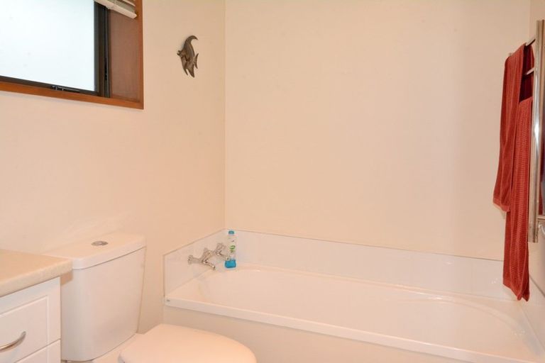 Photo of property in 27 Wickliffe Street, Mosgiel, 9024