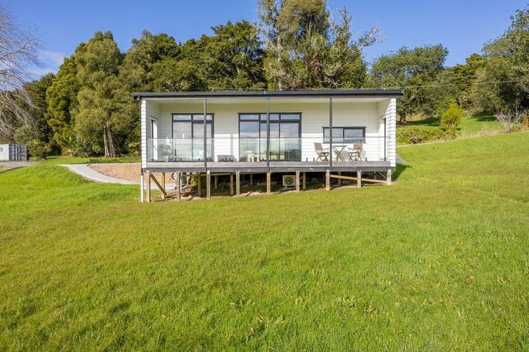 Photo of property in 692 Wayby Station Road, Wellsford, 0972