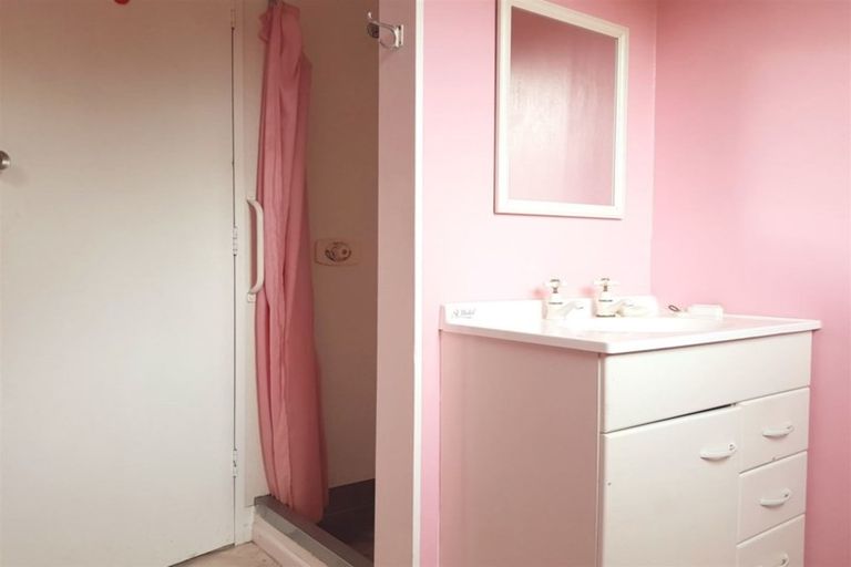 Photo of property in 25 Kowhai Street, Kaka Point, Balclutha, 9271