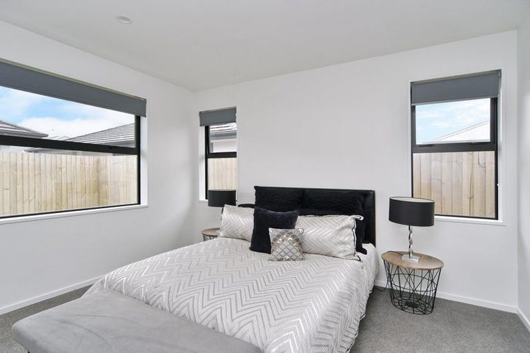 Photo of property in 5 Bill Hammond Drive, Belfast, Christchurch, 8051