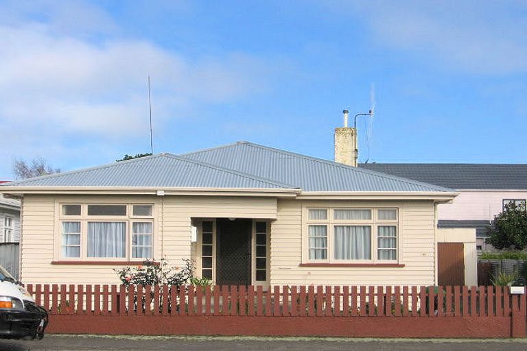 Photo of property in 260 Ruahine Street, Terrace End, Palmerston North, 4410