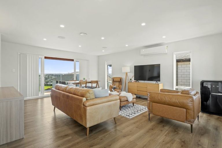 Photo of property in 126b Coronation Road, Hillcrest, Auckland, 0627