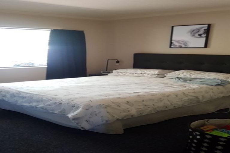 Photo of property in 12 Picasso Place, Rolleston, 7614