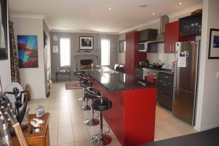 Photo of property in 17 Elm Drive, Rangiora, 7400