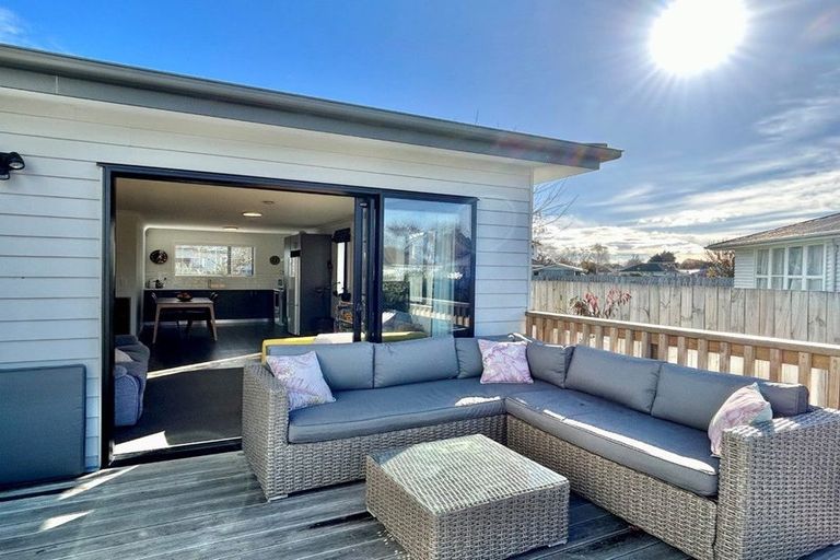 Photo of property in 76 Geddis Avenue, Maraenui, Napier, 4110