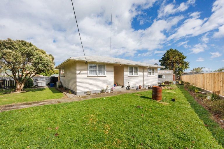 Photo of property in 35 Stout Street, Shannon, 4821