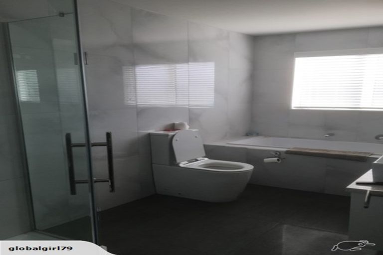 Photo of property in 9 Parkview Drive, Gulf Harbour, Whangaparaoa, 0930