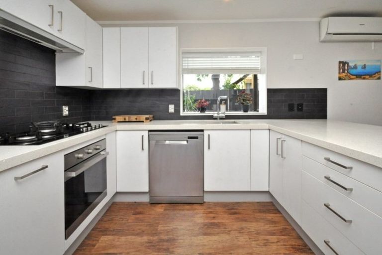 Photo of property in 4/55 Mountain Road, Mangere Bridge, Auckland, 2022