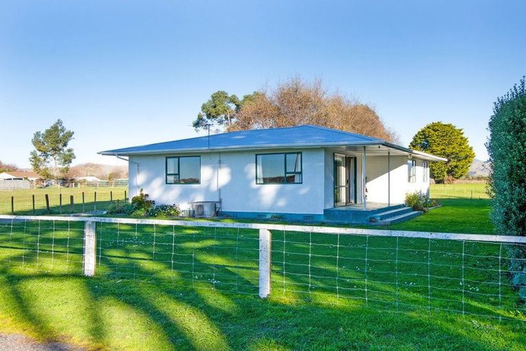 Photo of property in 2 Swamp Road, Dillons Point, Blenheim, 7273